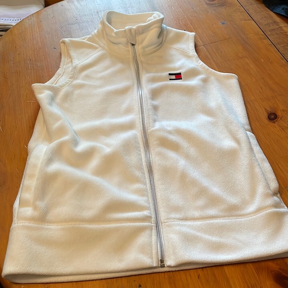 Tommy Hilfiger zip up sport vest size small